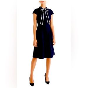 NWT J CREW Tie Neck dress in 365 Crepe Navy